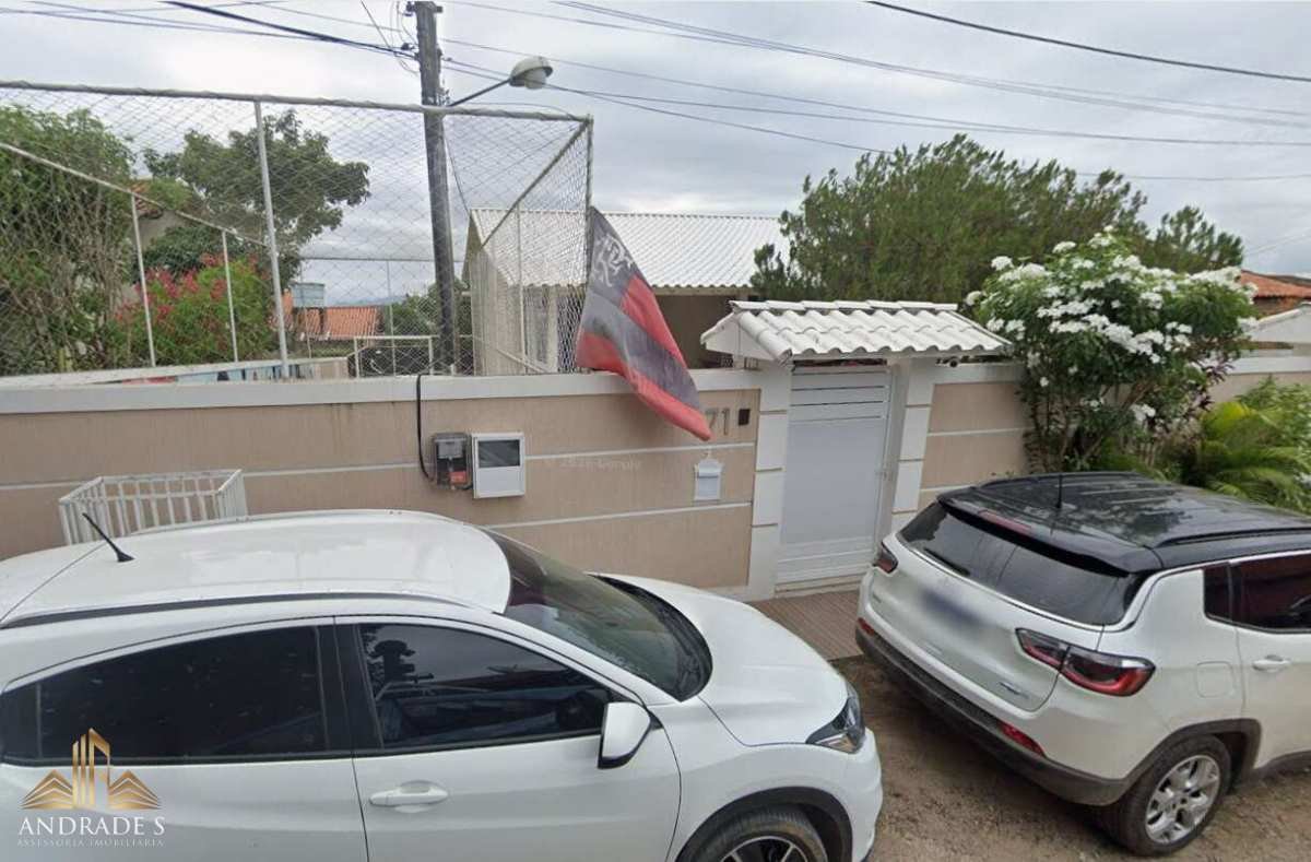 Casa | 5 quartos | 4 Banheiros | 276m² | Araruama