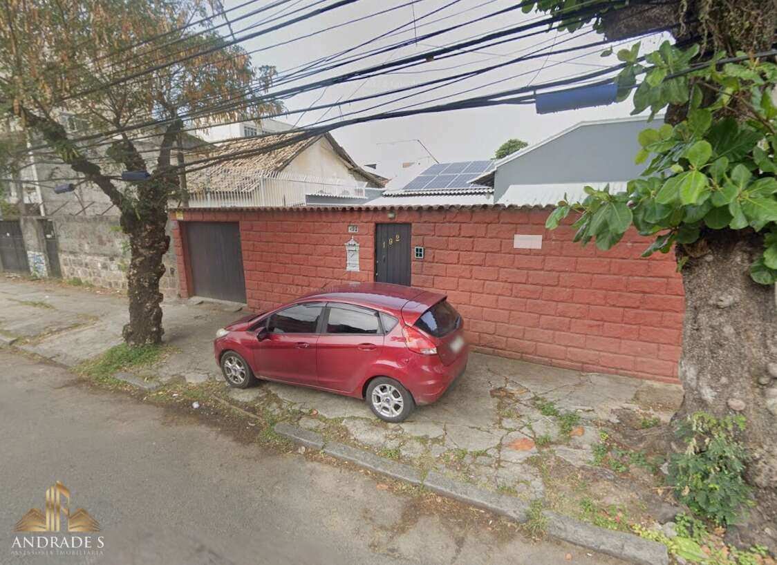 Casa à venda | Mais de 430m² | Tauá | Rio de Janeiro